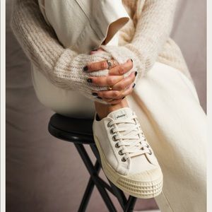 New In Box Novesta Star Master Sneakers Size 39